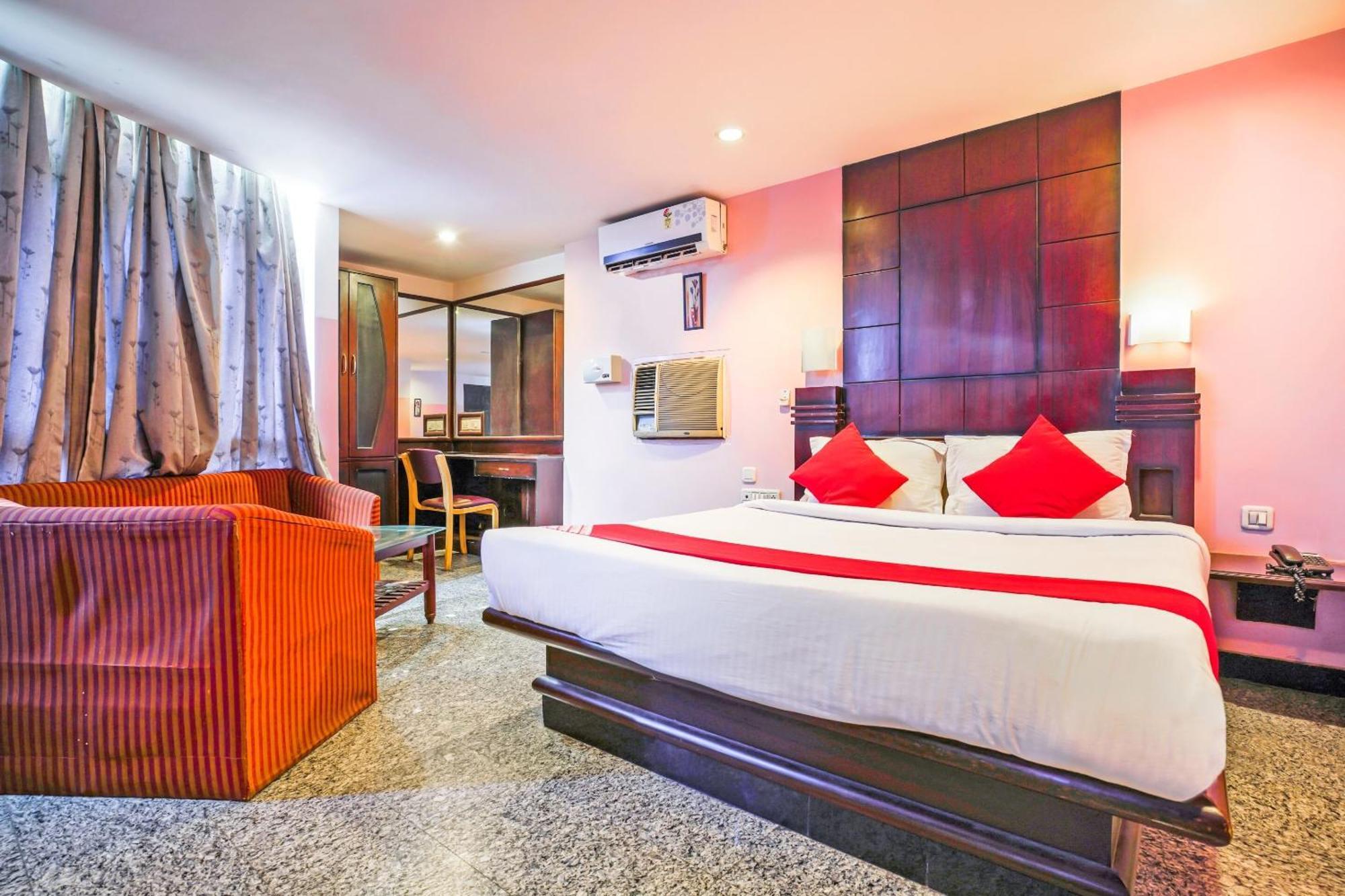 Hanvi Inn Хидерабад Екстериор снимка